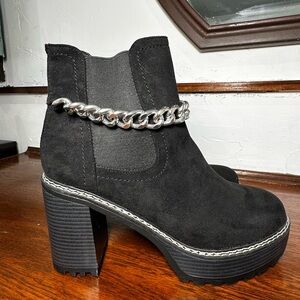 Olivia Miller Alyssa Block Heel Ankle Boots Chain Platform Size 11 Black New
